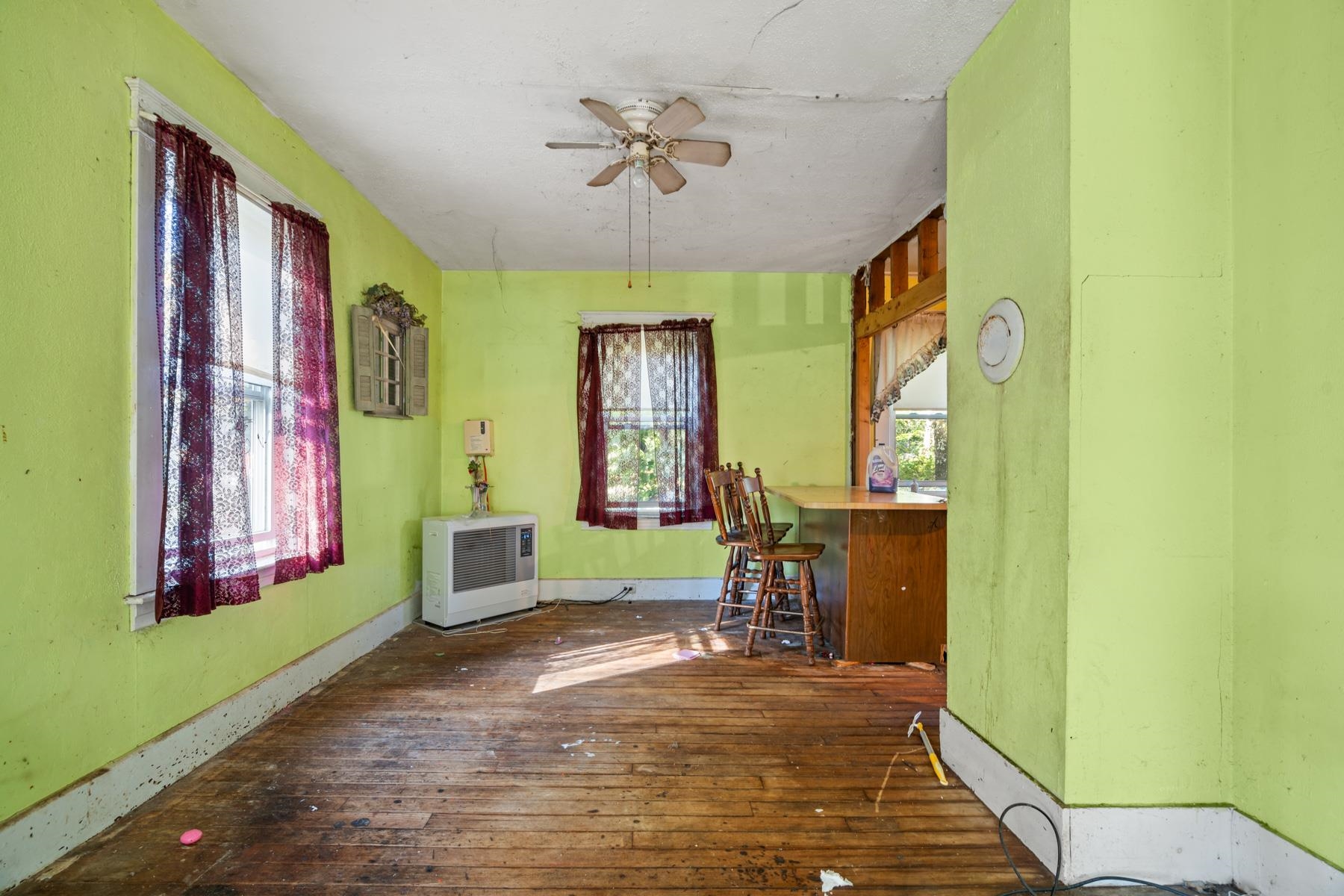 23 Depot Road Epping, NH 03042 - Photo 12 of 33