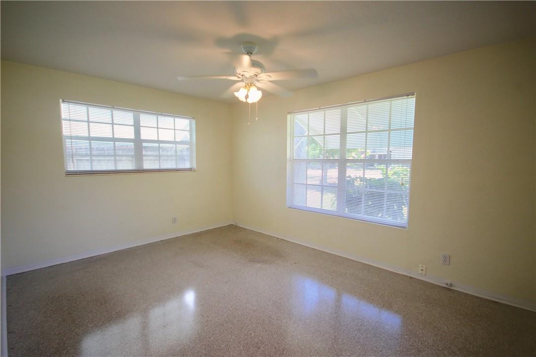 2640 Northeast 18th Terrace Lighthouse Point, FL 33064 - Photo 29 of 38 Photo 29