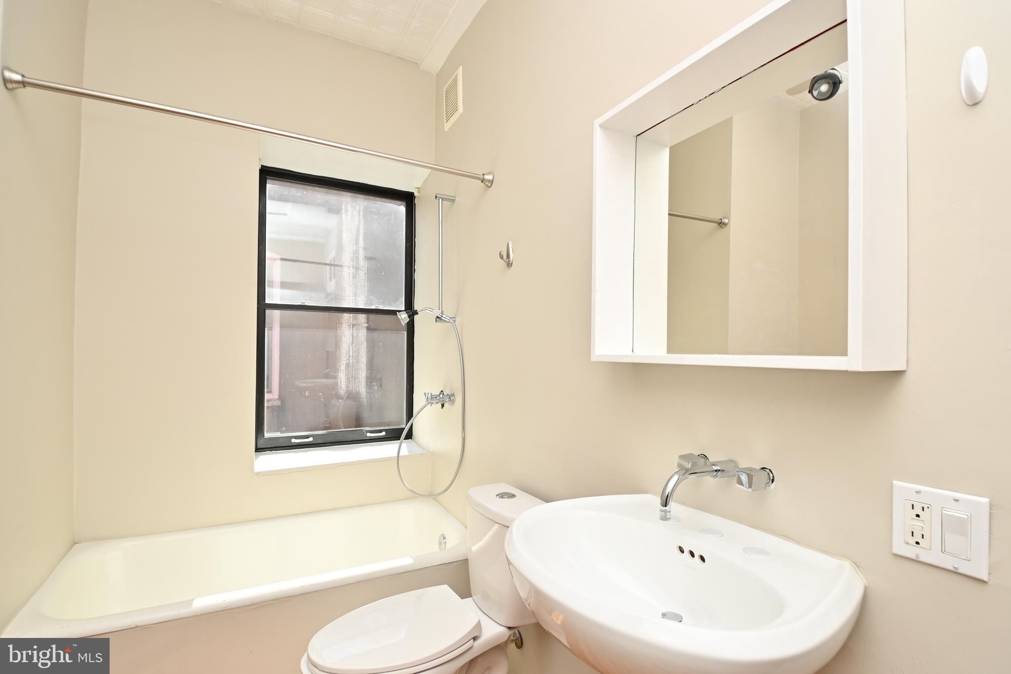 720 13th Street Southeast Washington, DC 20003 - Photo 16 of 47 Unit 1: Bathroom