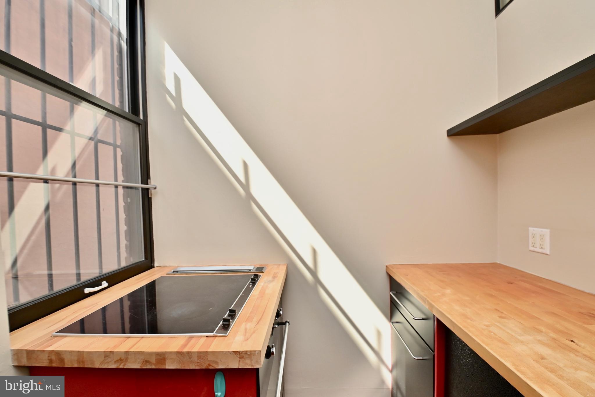 720 13th Street Southeast Washington, DC 20003 - Photo 28 of 47 Unit 2: Kitchen