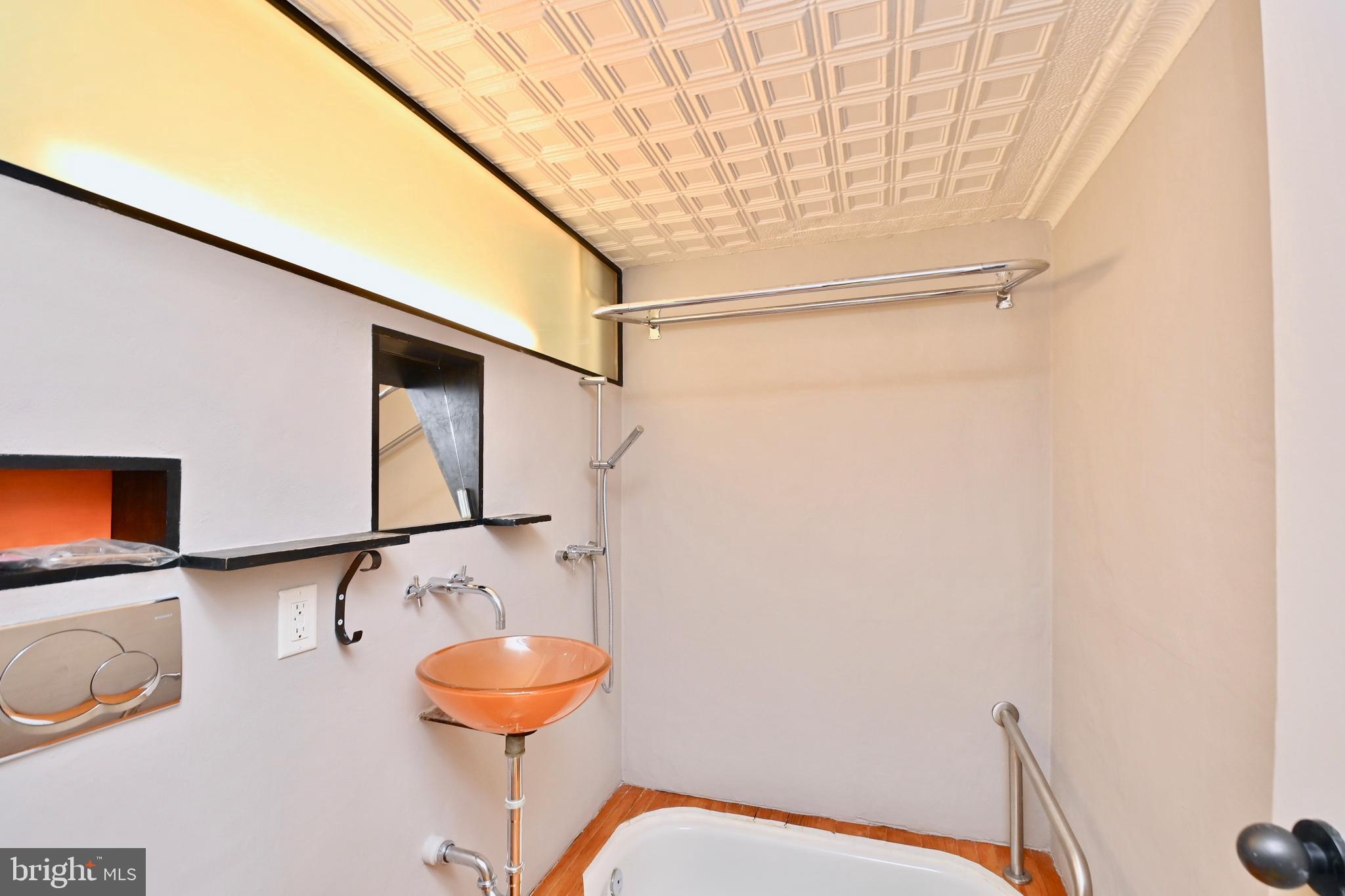 720 13th Street Southeast Washington, DC 20003 - Photo 31 of 47 Unit 2: Bathroom