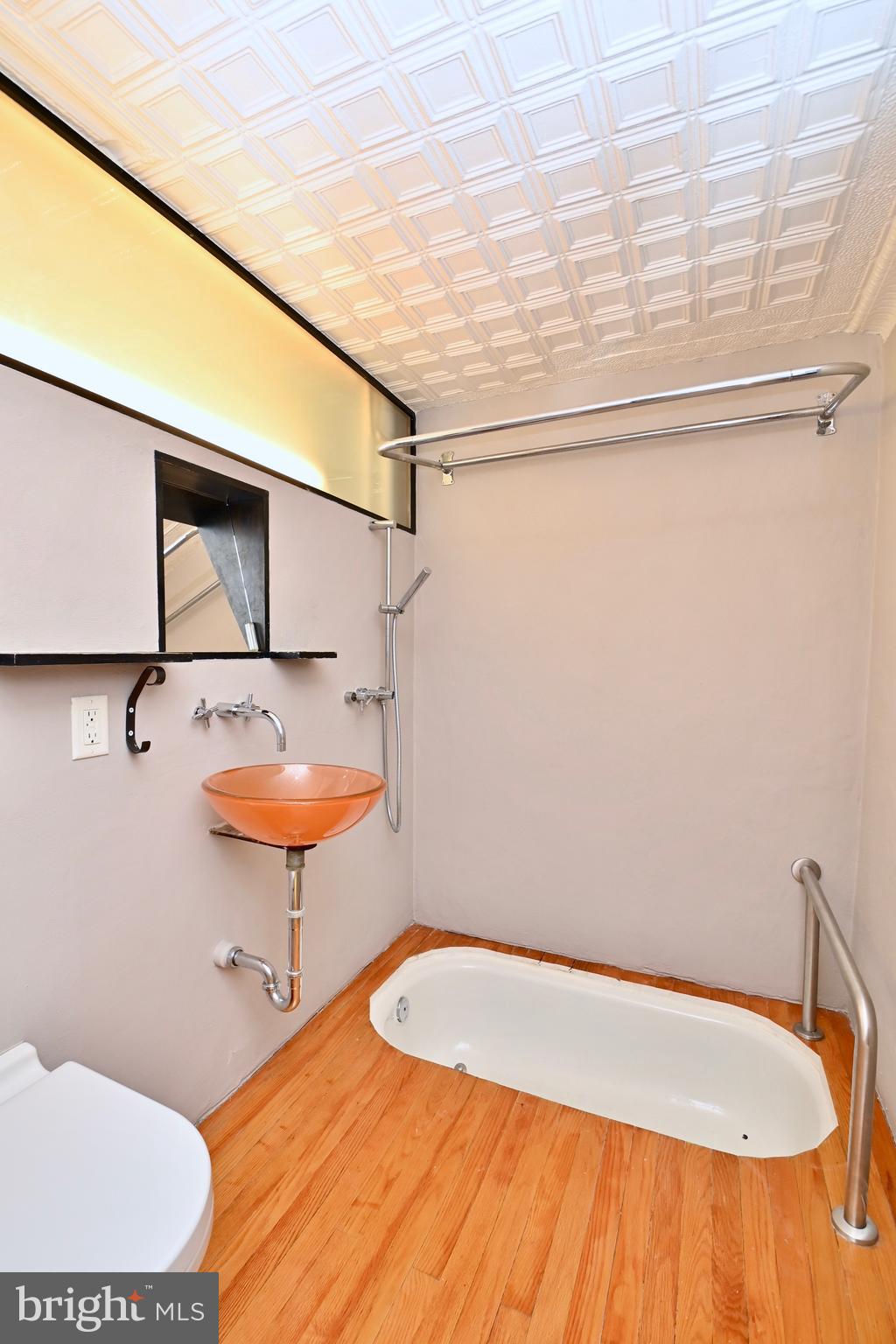720 13th Street Southeast Washington, DC 20003 - Photo 32 of 47 Unit 2: Bathroom
