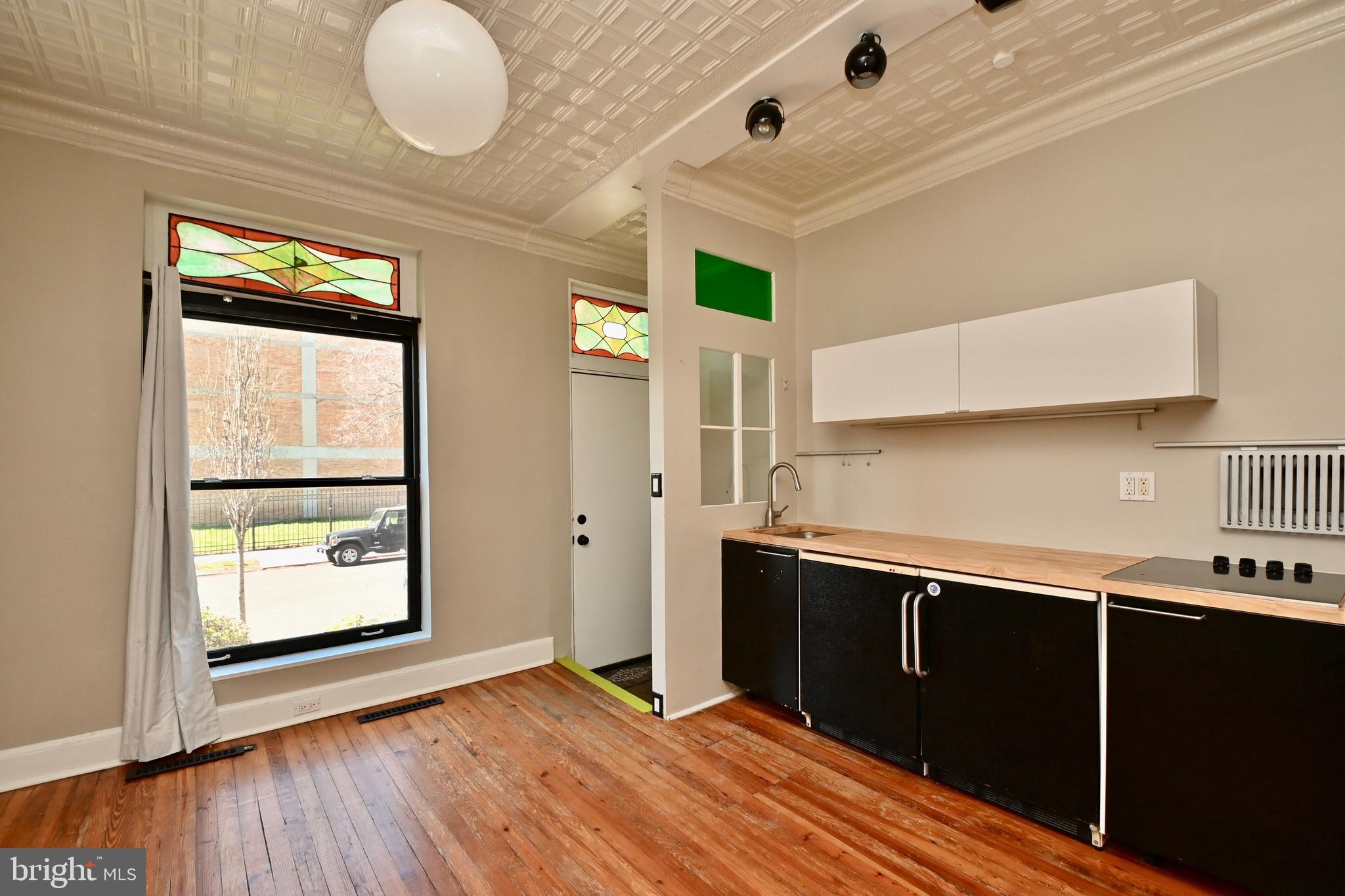 720 13th Street Southeast Washington, DC 20003 - Photo 7 of 47 Unit 1: Kitchen
