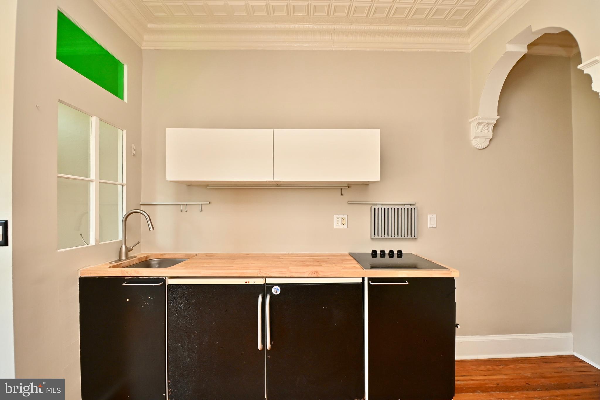 720 13th Street Southeast Washington, DC 20003 - Photo 8 of 47 Unit 1: Kitchen
