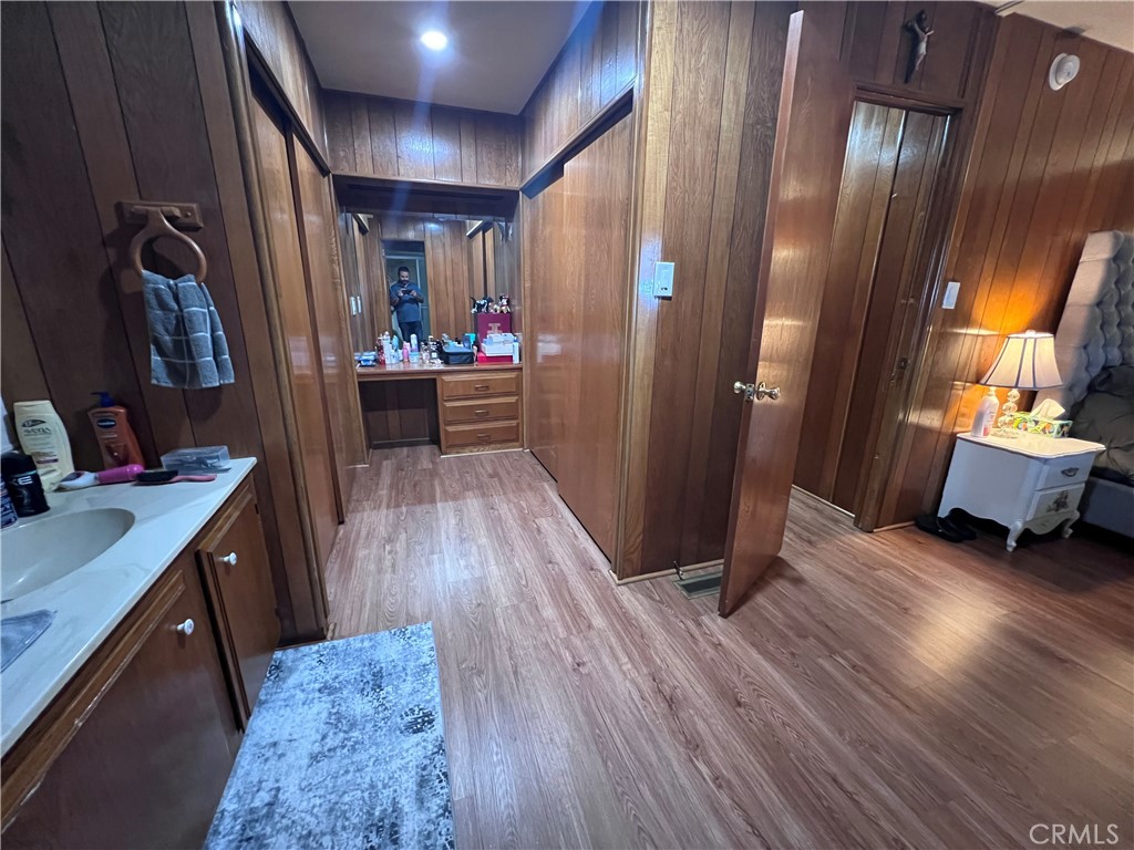 46 Round Table Drive Riverside, CA 92507 - Photo 8 of 13