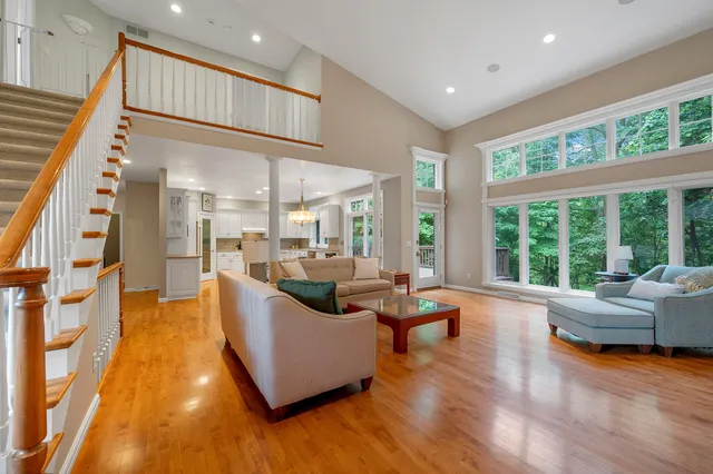 $789,900 | 1395 Sonata Court, Green Bay, WI 54311