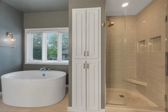 $789,900 | 1395 Sonata Court, Green Bay, WI 54311