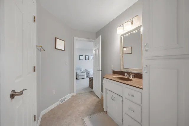 $789,900 | 1395 Sonata Court, Green Bay, WI 54311