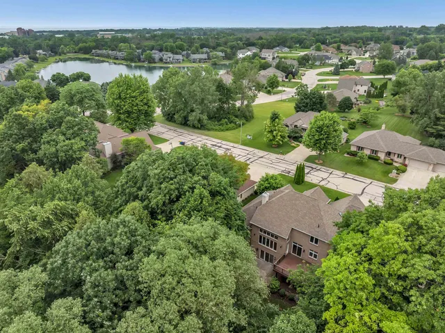 $789,900 | 1395 Sonata Court, Green Bay, WI 54311