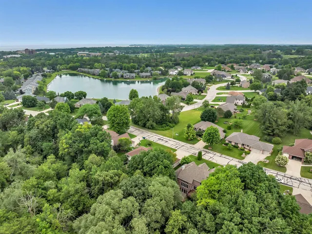 $789,900 | 1395 Sonata Court, Green Bay, WI 54311