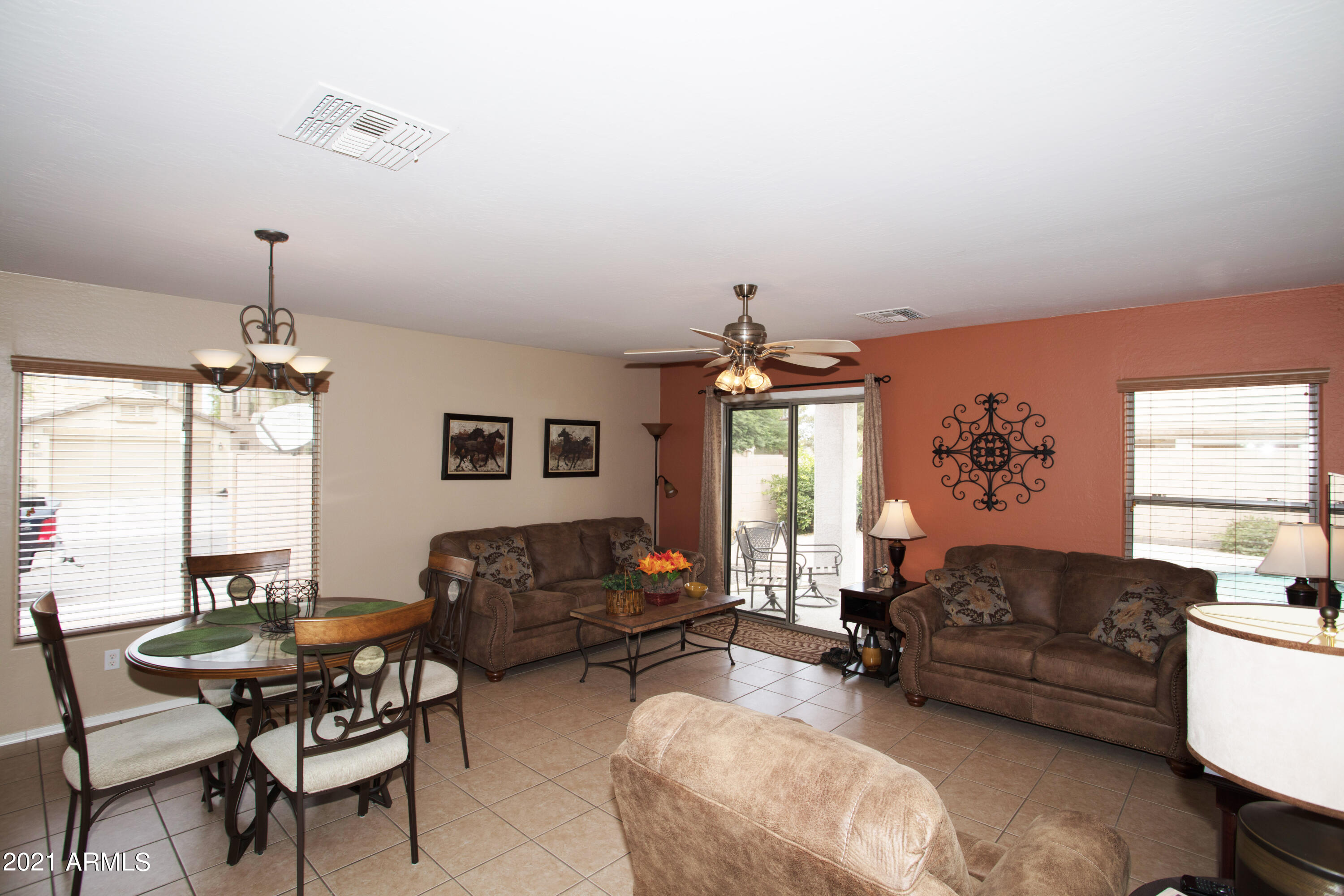 43994 West Cowpath Road Maricopa, AZ 85138 - Photo 4 of 20 04 Family Room