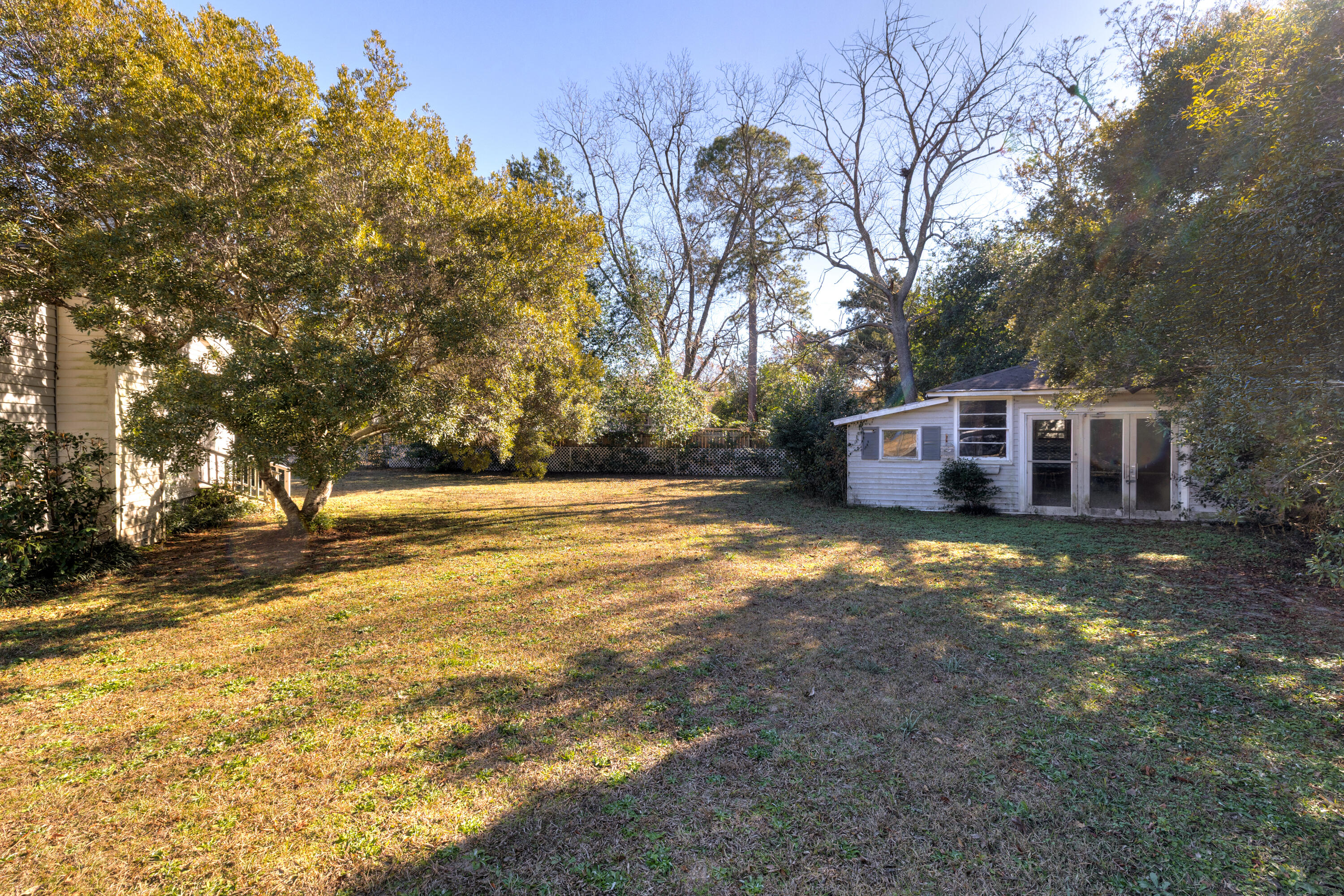 302 Stuckey Street Sumter, SC 29150 - Photo 35 of 36 05
