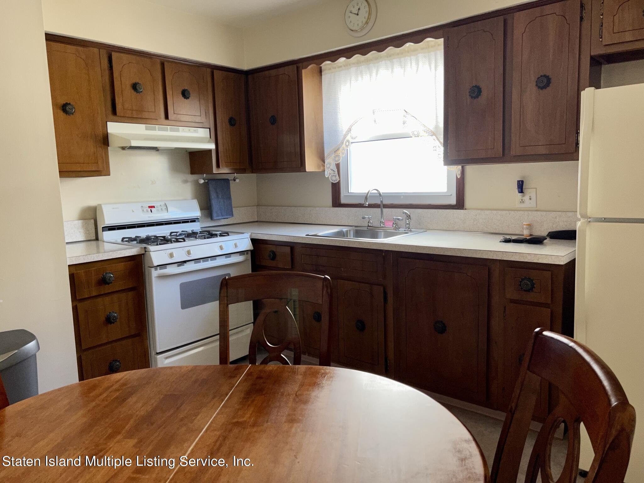 85 Reno Avenue Staten Island, NY 10306 - Photo 34 of 37 EFA11CB2-3F5D-44AA-837F-A218D4833354