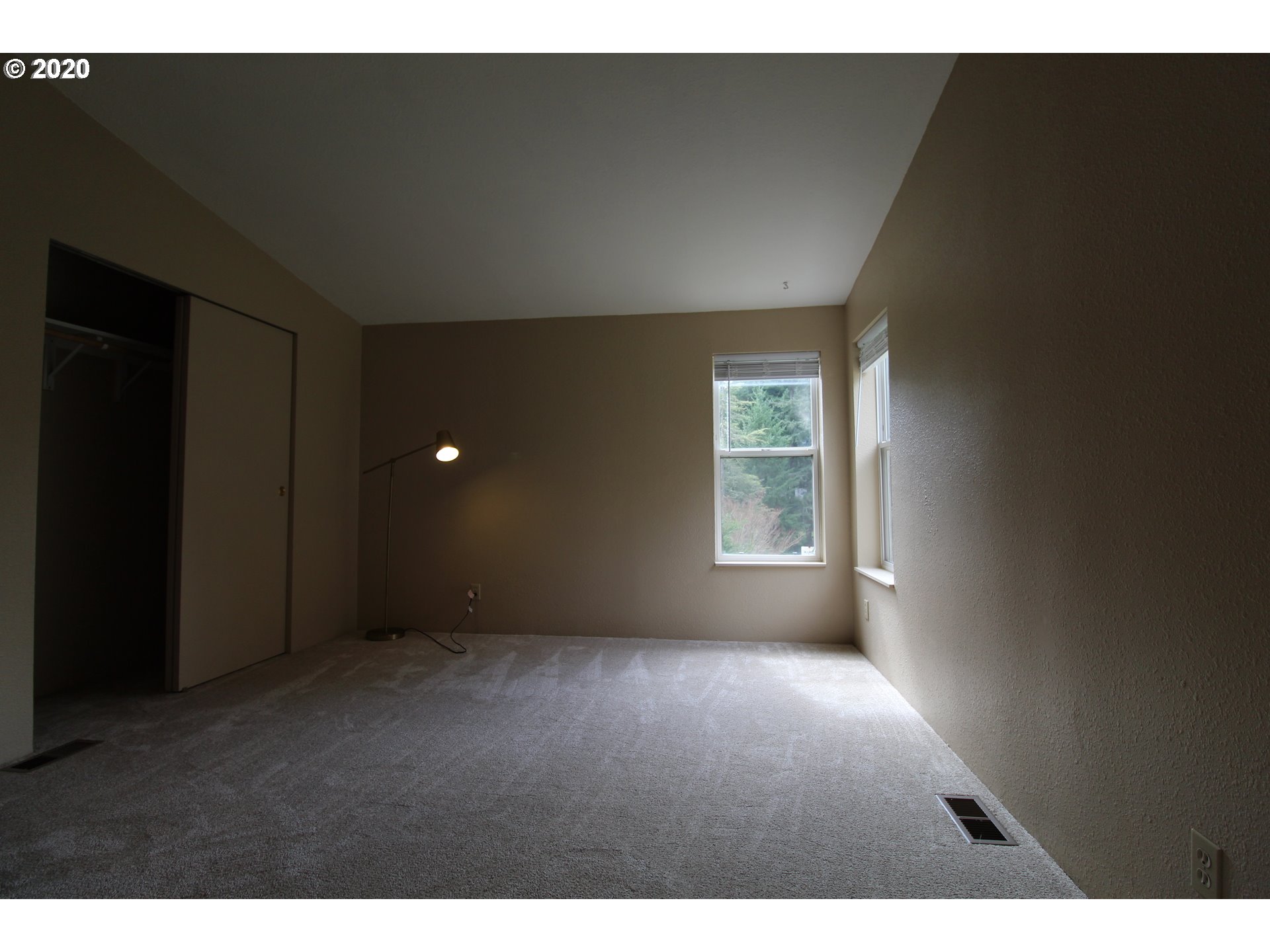 25109 South Springwater Road Estacada, OR 97023 - Photo 14 of 22