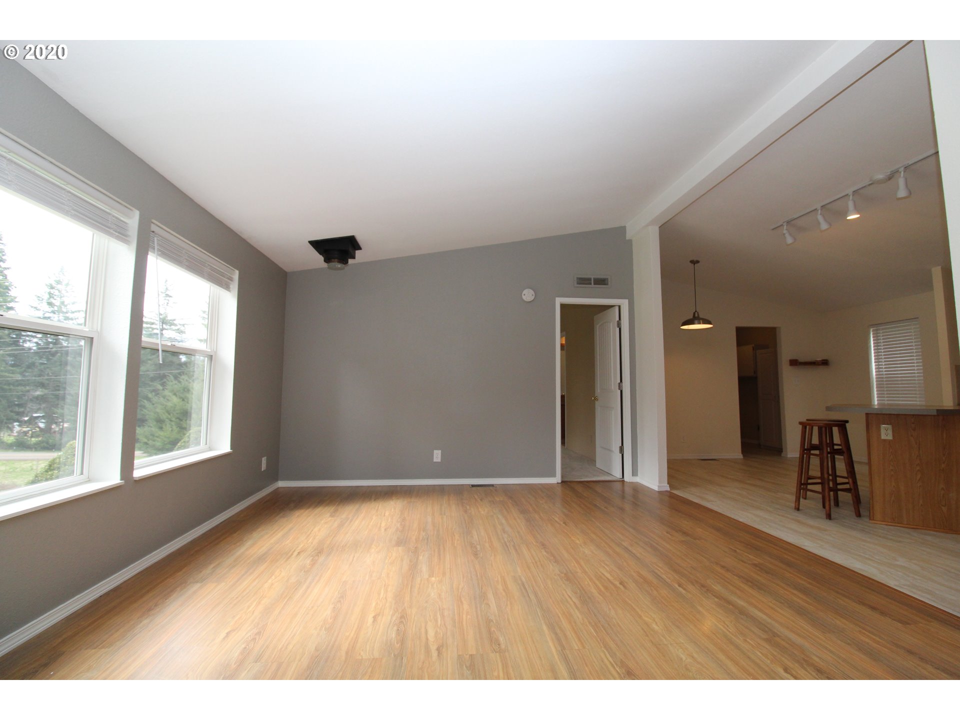 25109 South Springwater Road Estacada, OR 97023 - Photo 4 of 22