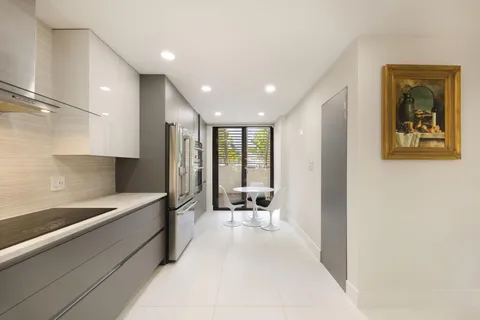 $1,295,000 | 424 Hendricks Isle, Unit 6, Fort Lauderdale, FL 33301