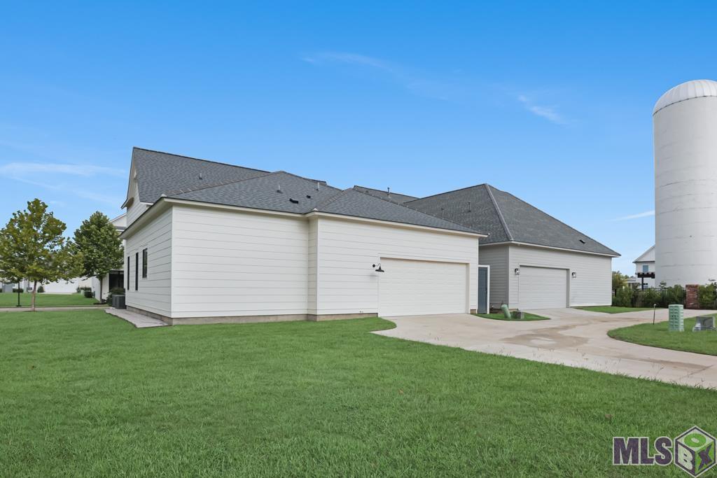 2110 Rouzan Avenue Baton Rouge, LA 70808 - Photo 32 of 35