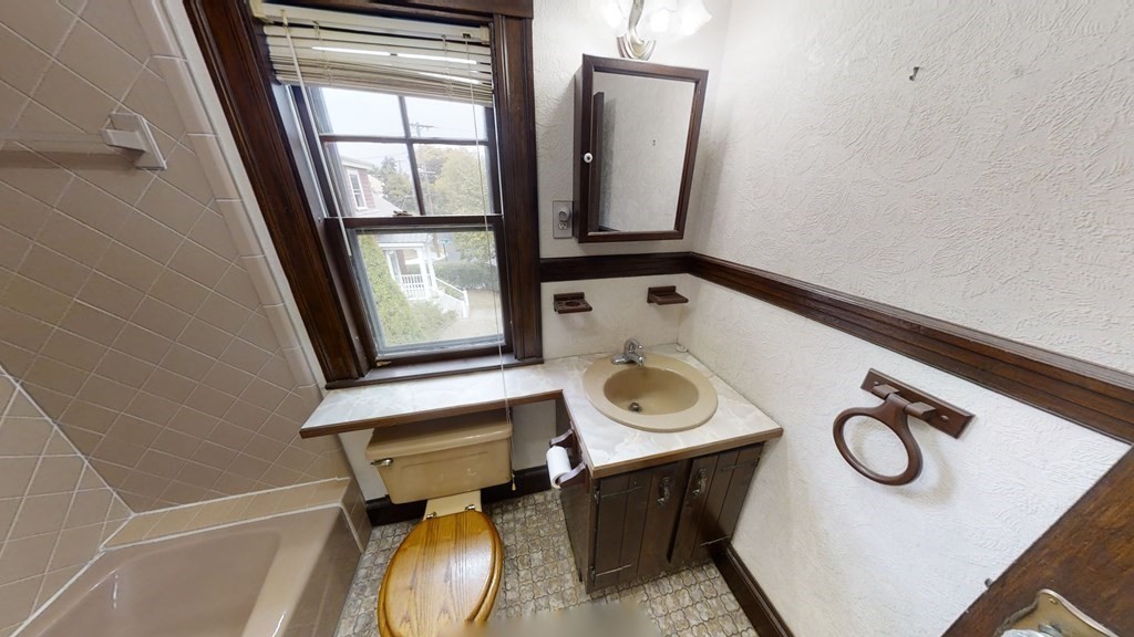 60 Butler Road Quincy, MA 02169 - Photo 13 of 24 Gallery Image 13