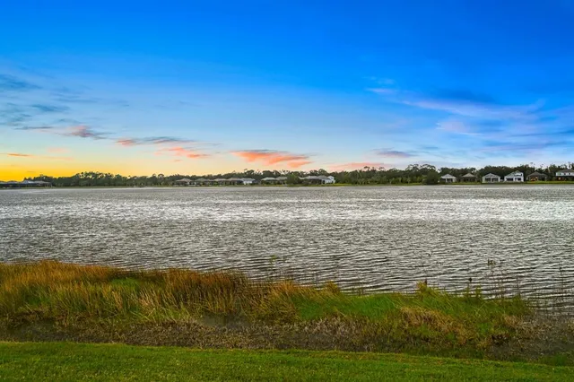 $539,900 | 6600 Silverstar Drive, Sarasota, FL 34240