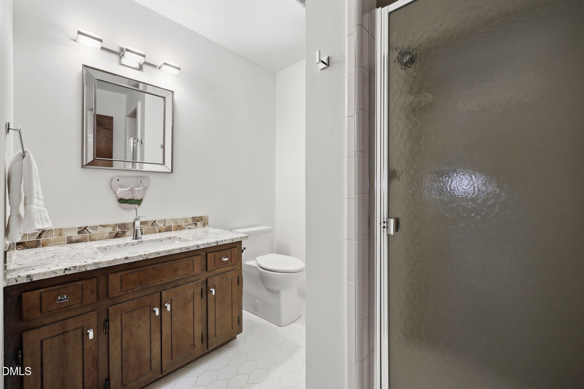 6101 Dresden Lane Raleigh, NC 27612 - Photo 26 of 41