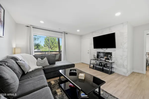 $345,000 | 2625 East Indian School Road, Unit 244, Phoenix, AZ 85016