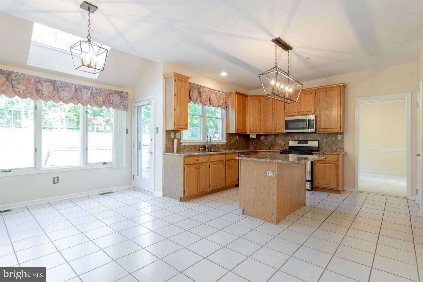 322 Long Ridge Lane Exton, PA 19341 - Photo 12 of 56 Gallery Image 12