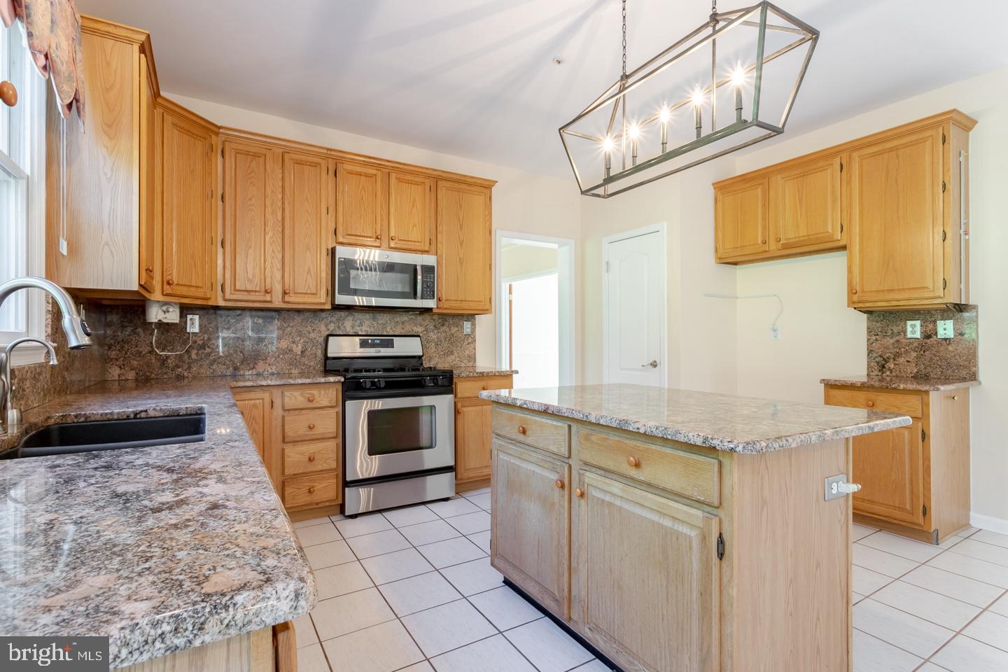 322 Long Ridge Lane Exton, PA 19341 - Photo 13 of 56 Gallery Image 13
