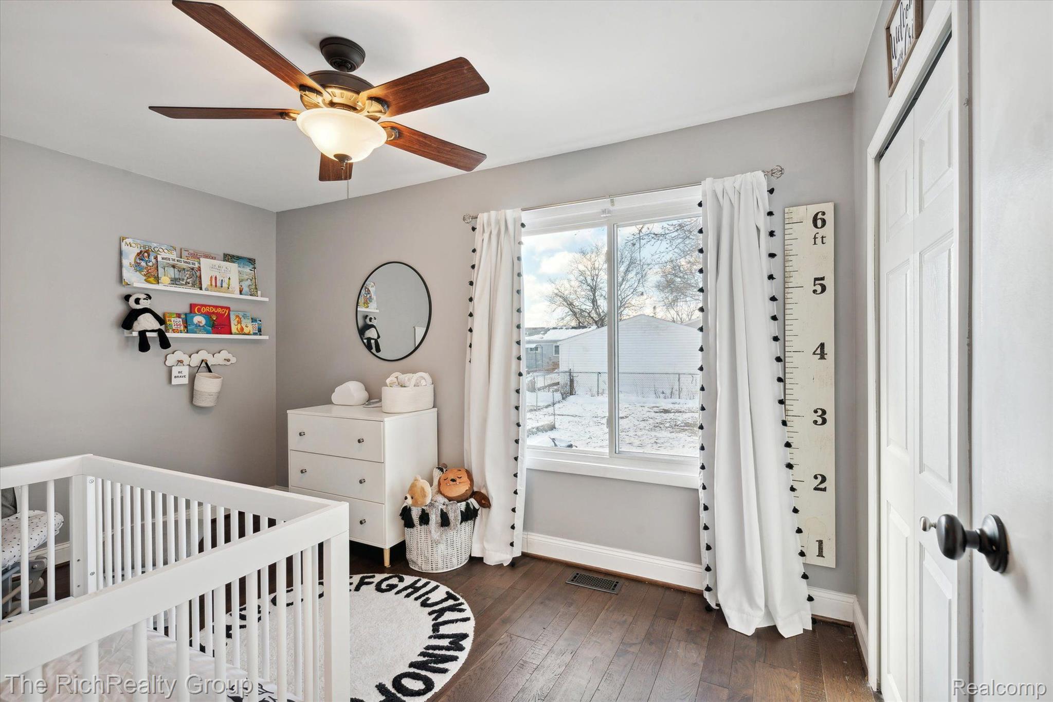 42695 Barchester Road Canton, MI 48187 - Photo 19 of 32 Gallery Image 19