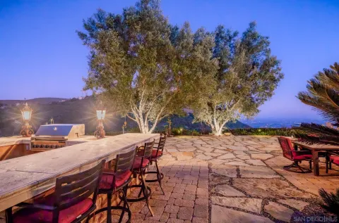 $2,995,000 | 18113 El Brazo, Rancho Santa Fe, CA 92067