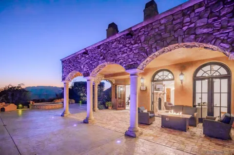 $2,995,000 | 18113 El Brazo, Rancho Santa Fe, CA 92067
