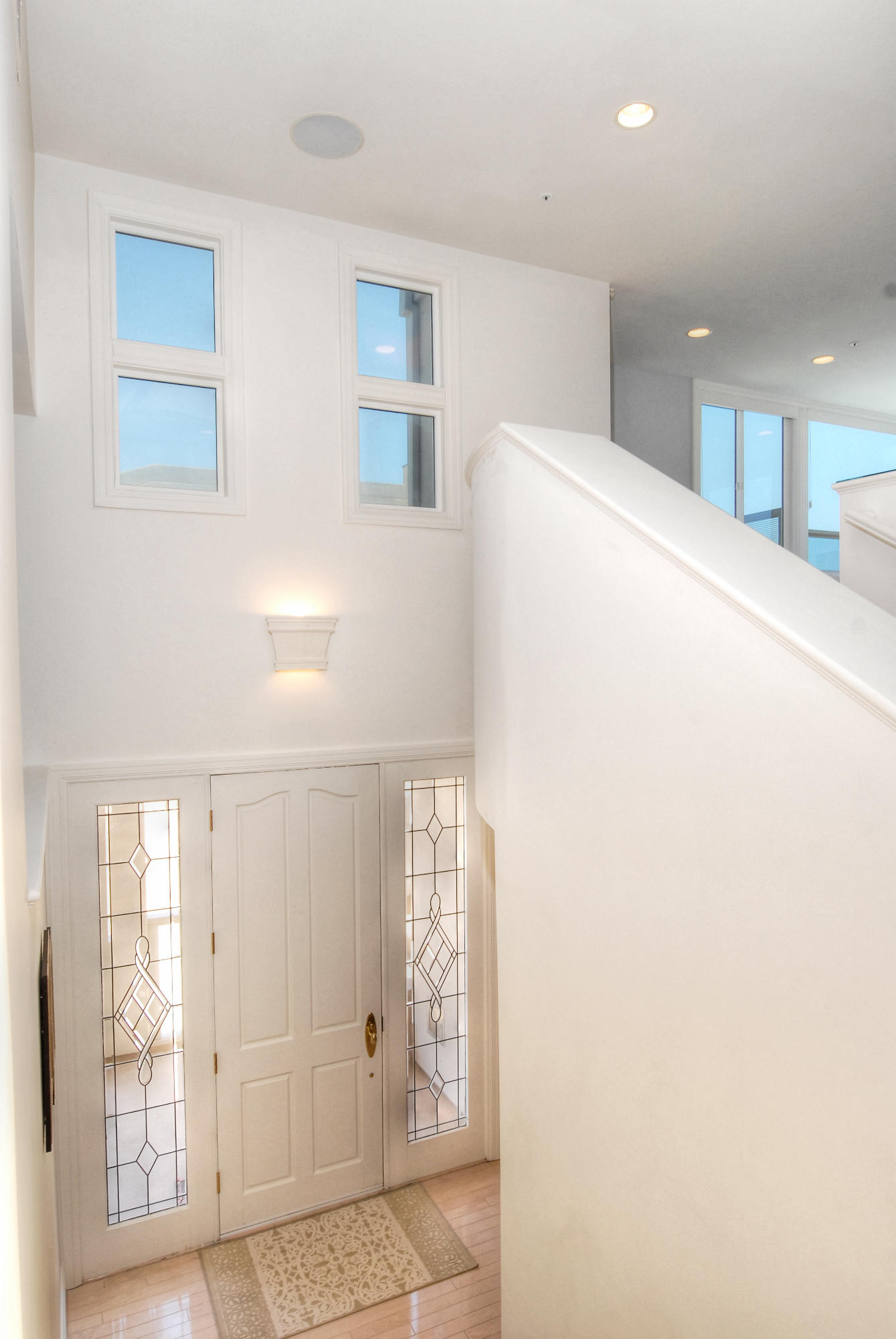 681 Mandalay Beach Road Oxnard, CA 93035 - Photo 5 of 39 a view of front door