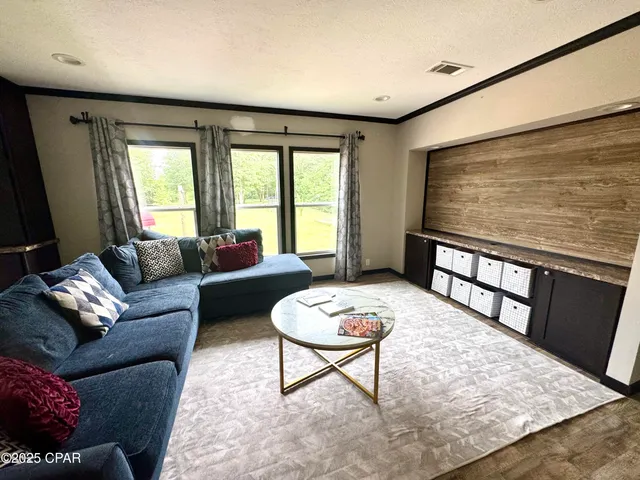 $230,000 | 7031 Hamilton Road, Grand Ridge, FL 32442