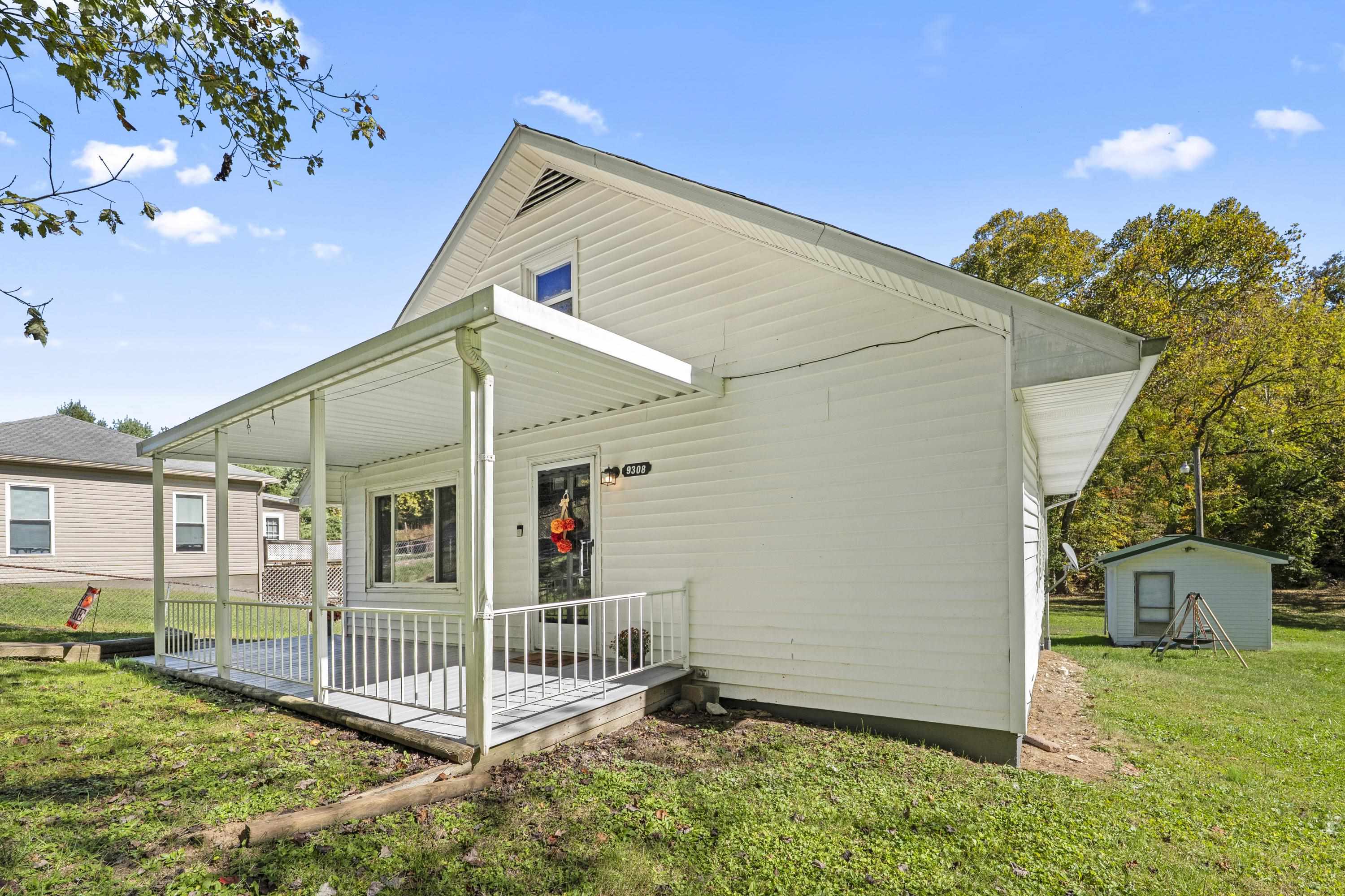 9308 Alley Branch Road Catlettsburg, KY 41129 - Photo 3 of 21