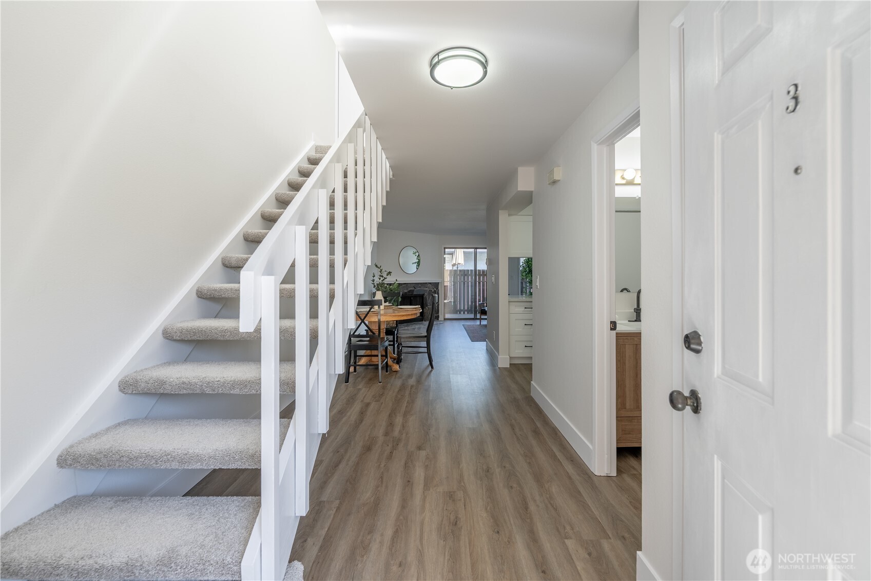 216 Southwest 154th Street, Unit 3 Burien, WA 98166 - Photo 3 of 36