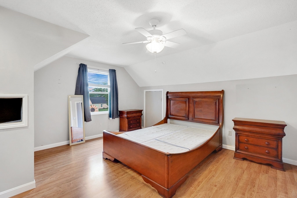 122 Brookside Circle Springfield, MA 01129 - Photo 19 of 39 Gallery Image 19