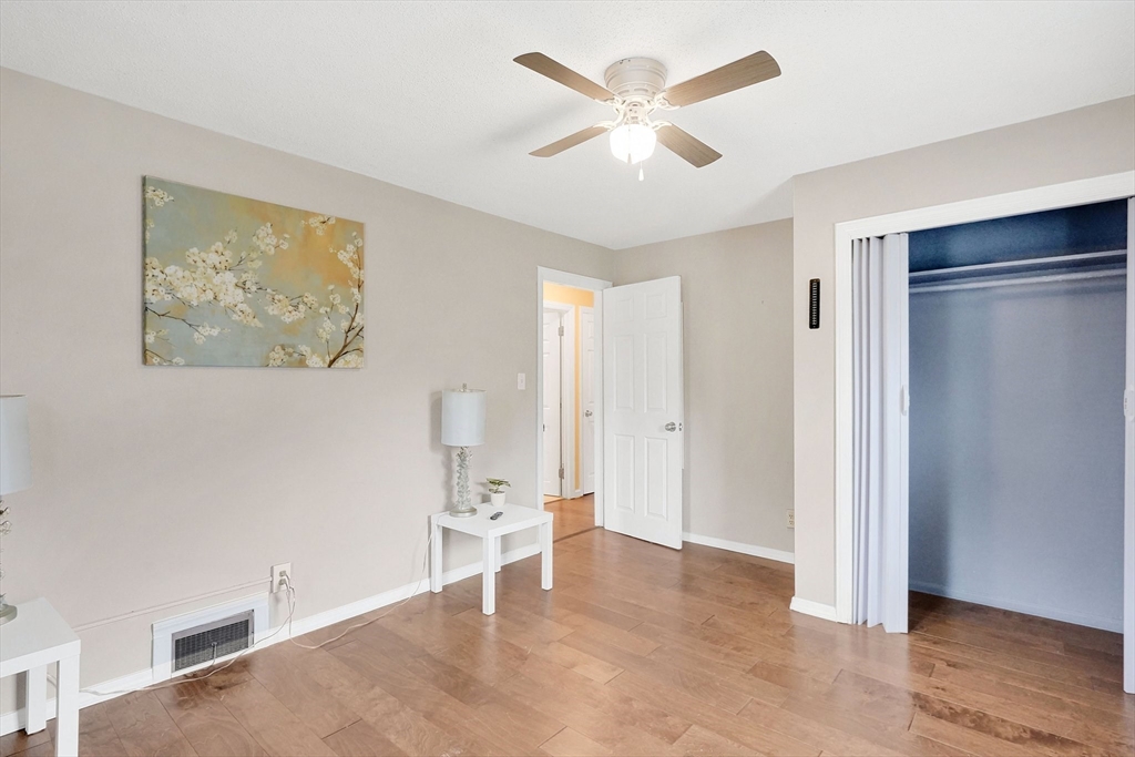 122 Brookside Circle Springfield, MA 01129 - Photo 23 of 39 Gallery Image 23