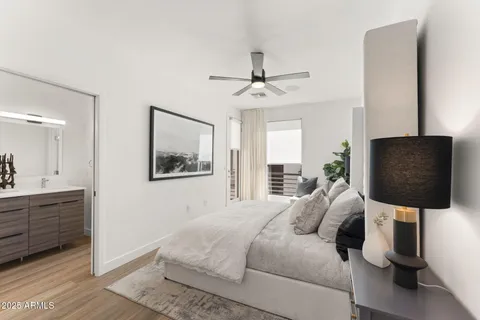 $738,000 | 4220 North 32nd Street, Unit 7, Phoenix, AZ 85016