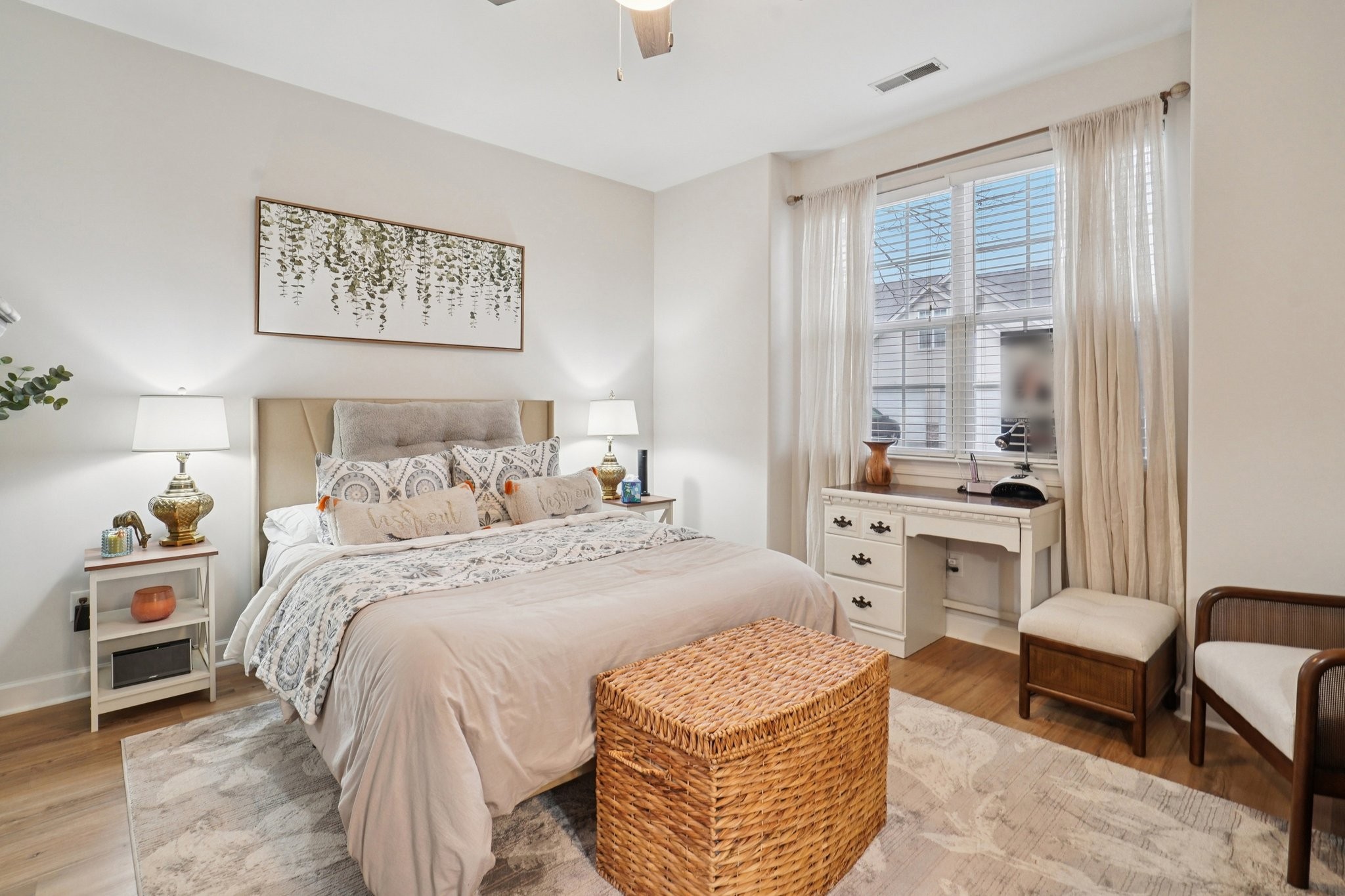 2521 Pennington Bend Road, Unit 206 Nashville, TN 37214 - Photo 21 of 34 a bedroom with a bed and a dresser