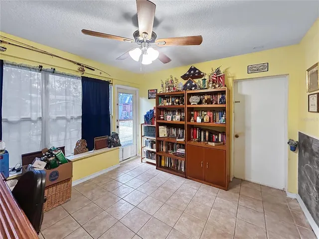 $367,900 | 913 Helena Drive, Brandon, FL 33511