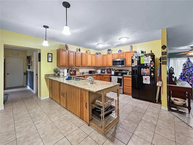 $367,900 | 913 Helena Drive, Brandon, FL 33511