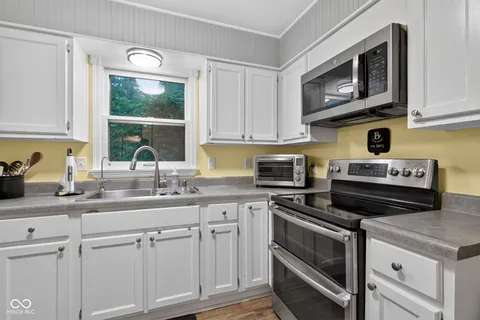 $425,000 | 101 Wellington Bluff Court, Noblesville, IN 46060