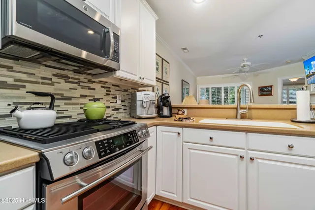 $350,000 | 300 Midyette Street, Unit B2, Oriental, NC 28571