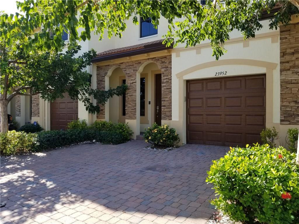 23952 Southwest 117 Place Homestead, FL 33032 - Photo 1 of 16 Front view