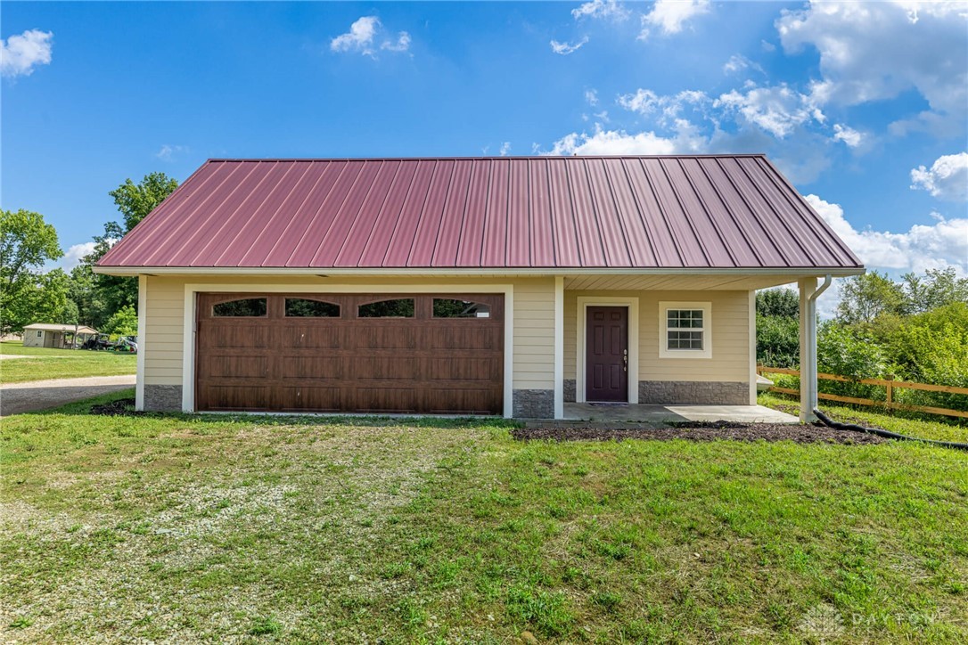 1590 Fairground Road Xenia, OH 45385 - Photo 44 of 77 detached garage/barn