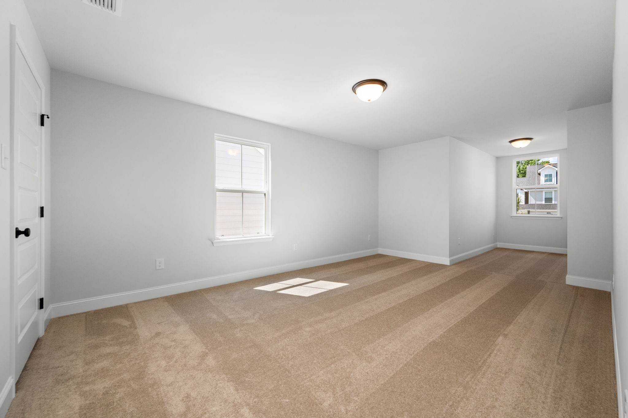 530 Rohan Drive Murfreesboro, TN 37129 - Photo 18 of 31 a view of an empty room with a window