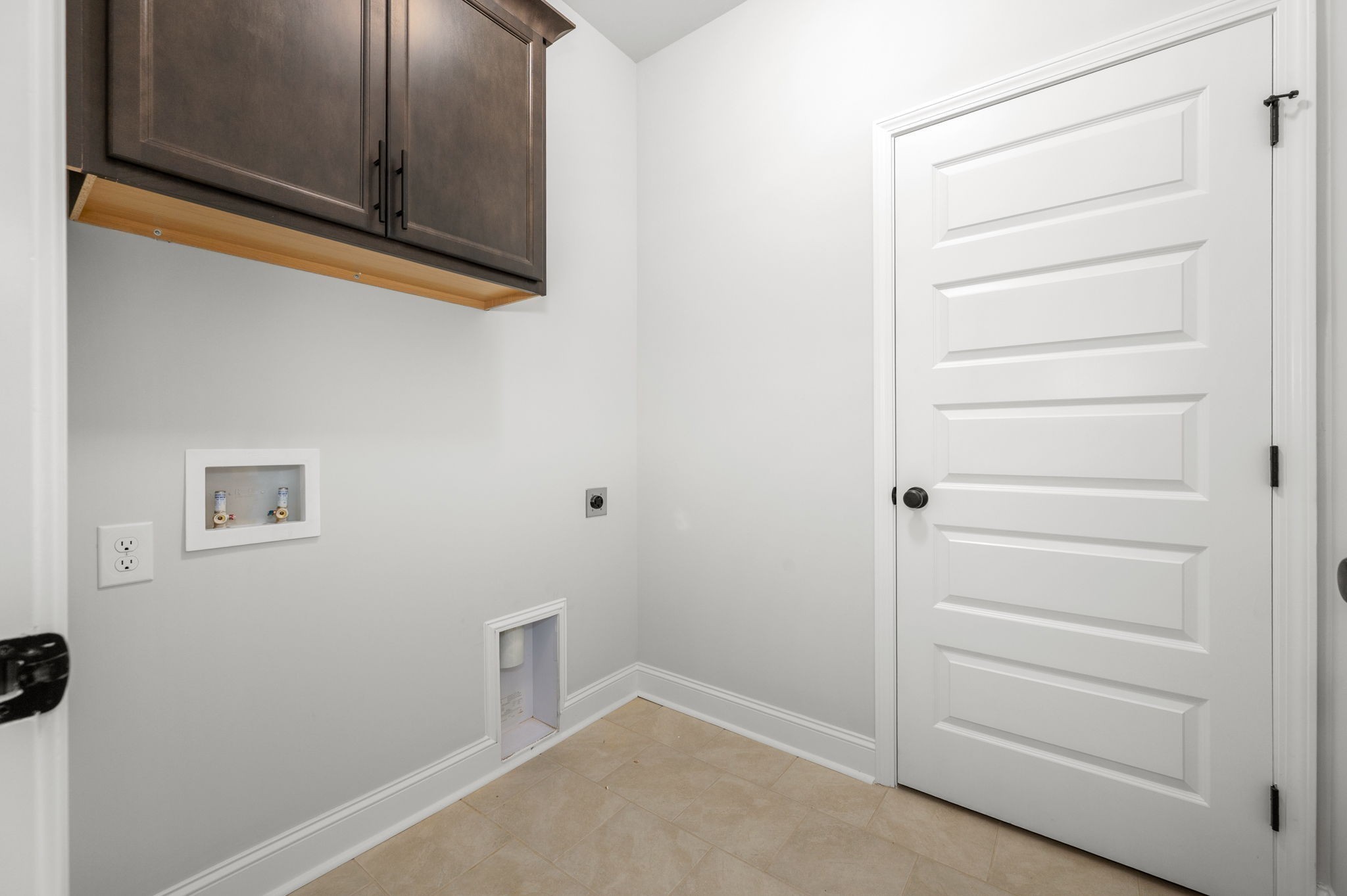 530 Rohan Drive Murfreesboro, TN 37129 - Photo 8 of 31 a view of a closet