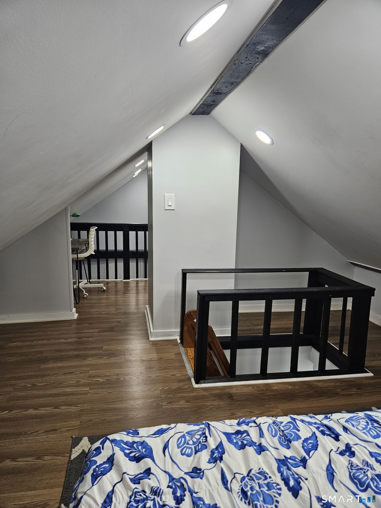 901 Baldwin Road Woodbridge, CT 06525 - Photo 23 of 27 a bedroom with a bed and a window