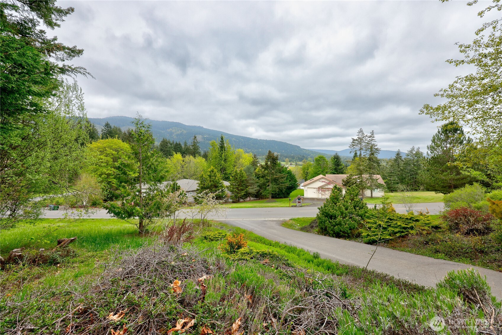 1993 Doe Run Road Sequim, WA 98382 - Photo 37 of 40