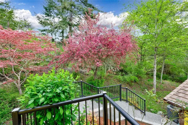 $699,900 | 1993 Doe Run Road, Sequim, WA 98382