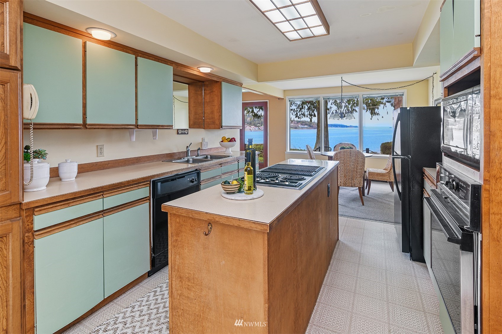 651 Ludlow Bay Road Port Ludlow, WA 98365 - Photo 14 of 36 Gallery Image 14